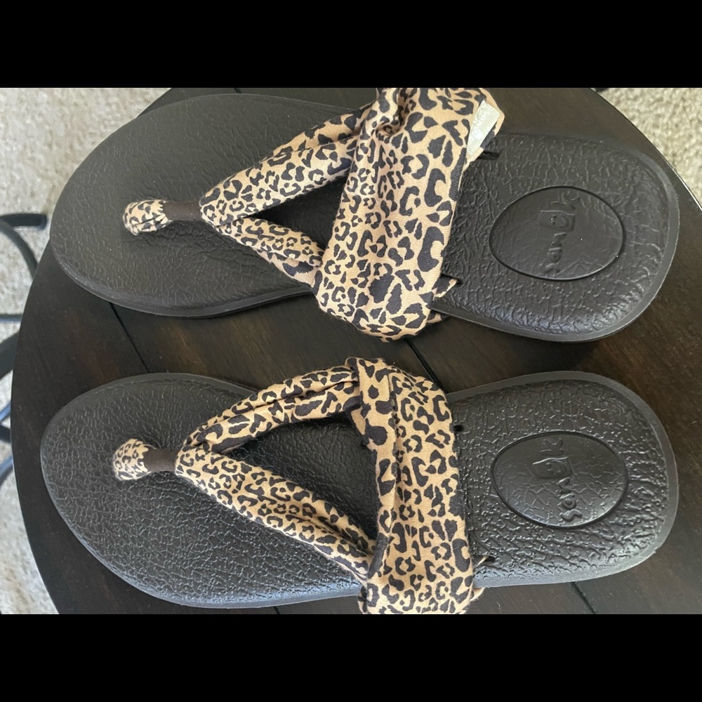 BKE Sandals Never Worn